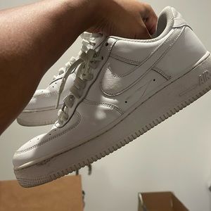 Loved Men’s Air Force Ones 9.5